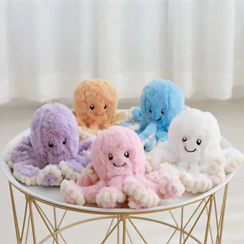Gros poulpe en peluche