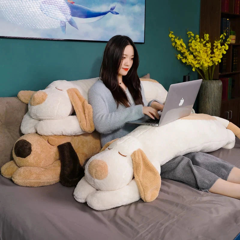 Longue Peluche Chien
